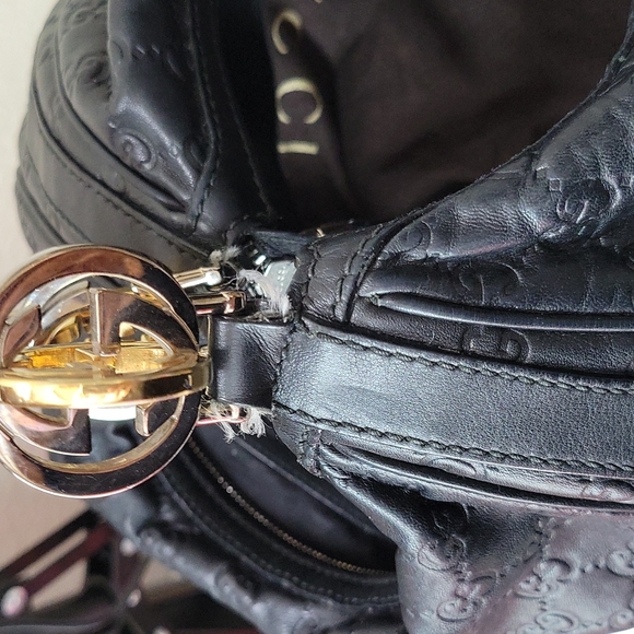 Authentic Gucci Double G handbag. Embossed leather - Picture 4 of 7